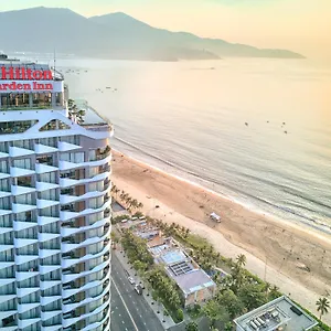 4* ホテル Hilton Garden
