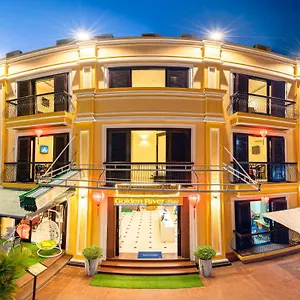 Golden River Hội An
