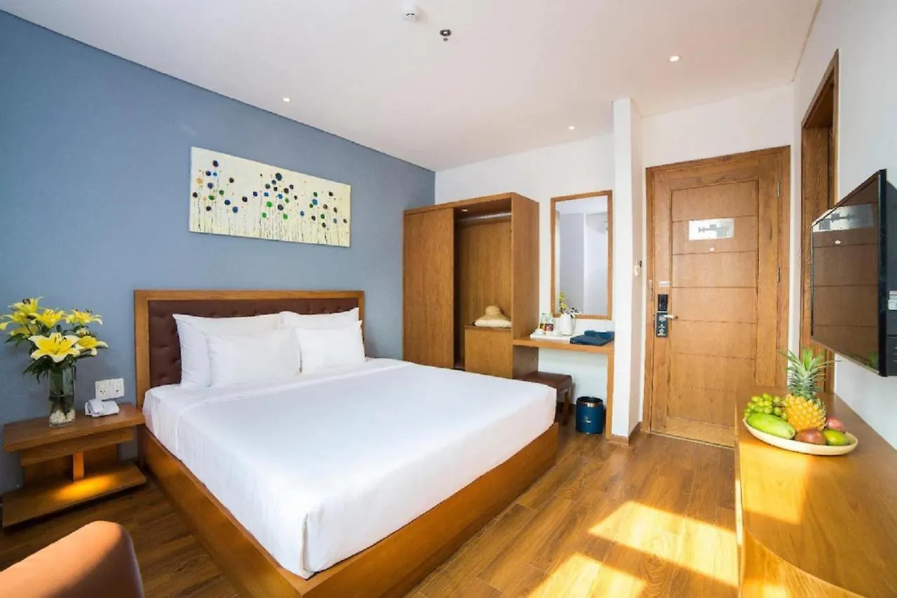 Hai Trieu Hotel Da Nang 4*,  Vietname